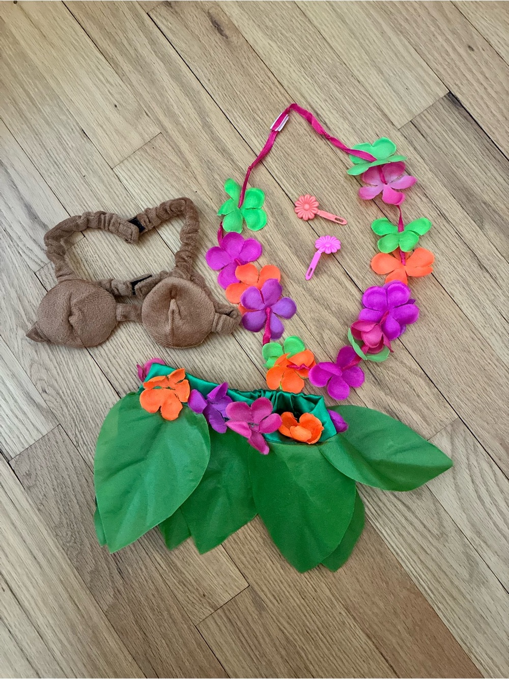 NWT Hula Girl™️ Pet Costume, Rubie's®️ Costume Co., Inc. Size Small
